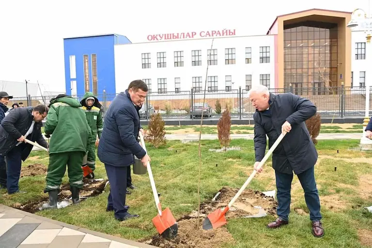 Қызылордада абаттандыру жұмыстары жүйелі жүргізілуде