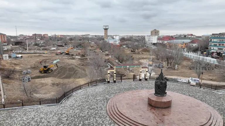 Мәдени және демалыс паркіне жаңғырту жұмыстары жүргізілуде