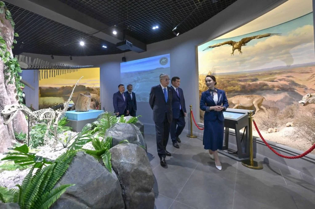 e80645ac b73b 4a81 a02a 18f3e9d5e8f8