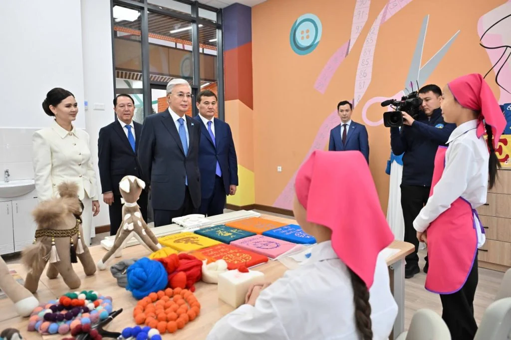 photo 5195369974171040931 y