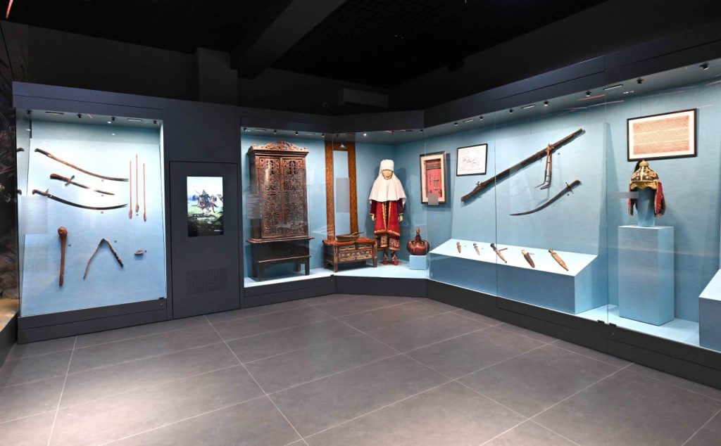 photo 5195369974171041328 y