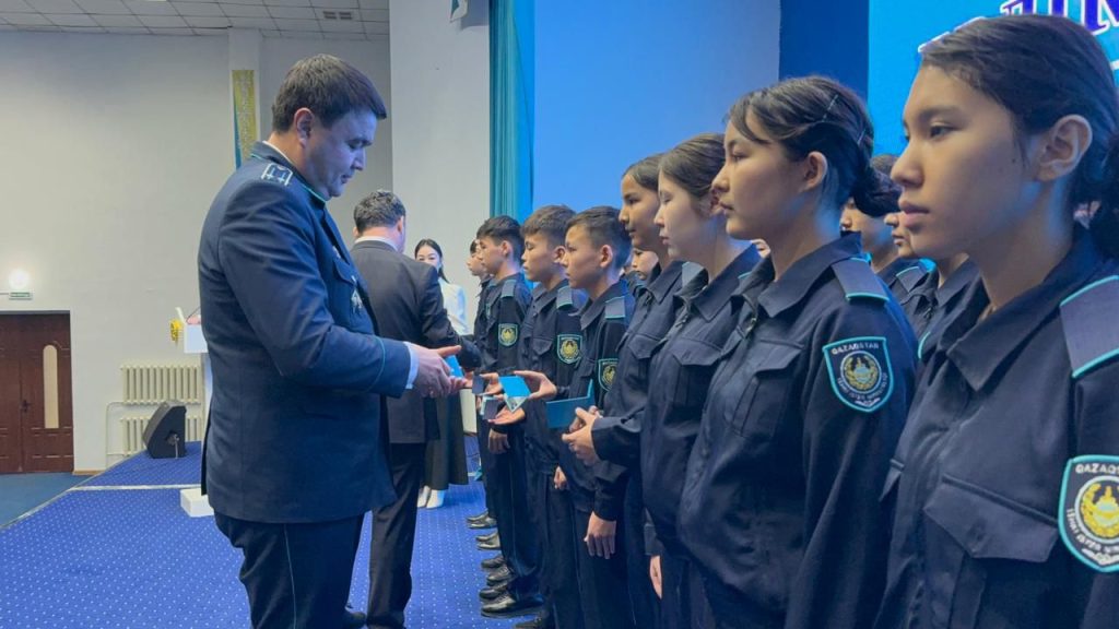 17669273 2cf6 46d2 a8a7 fa10d8f1d0e2