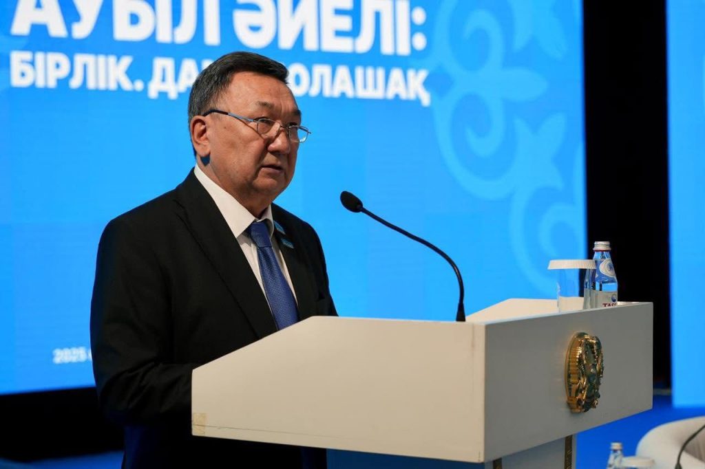 437281bd ad1f 4d95 897e e31c5d6f936a