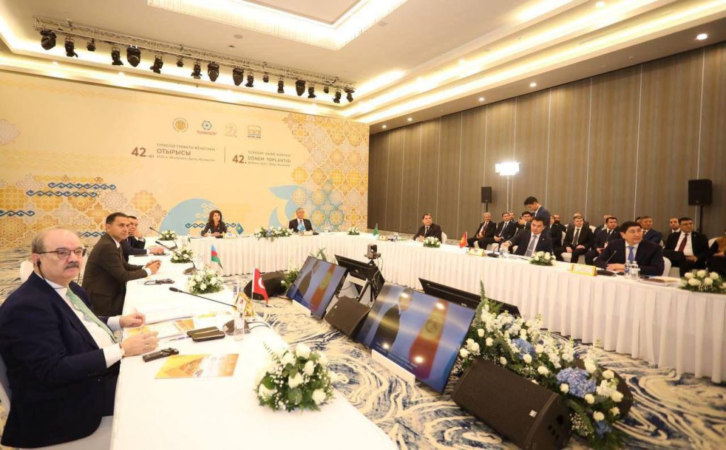 e2603af4 cd17 4ef1 b305 bb9c80da7a35