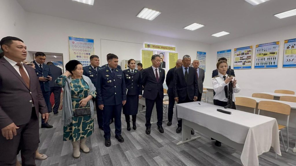 2ac72533 ee1e 494b ba62 a5f4316132b7