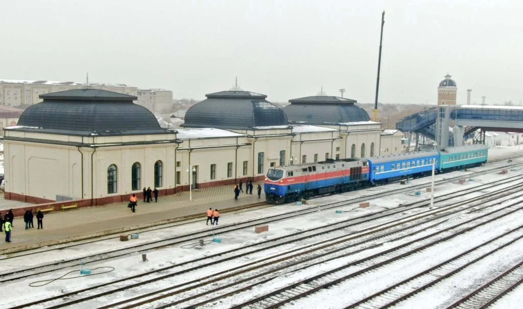 615177426 1179338494387393 49253