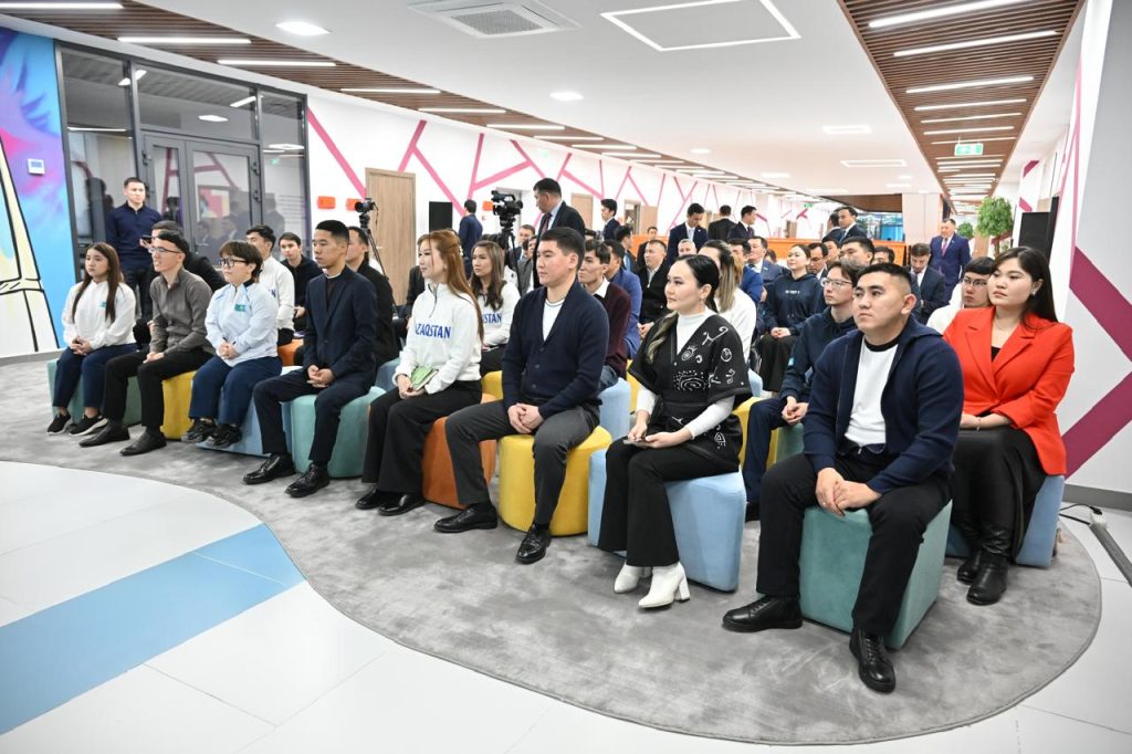 618b7b8a 233a 4851 8528 5ab573547989