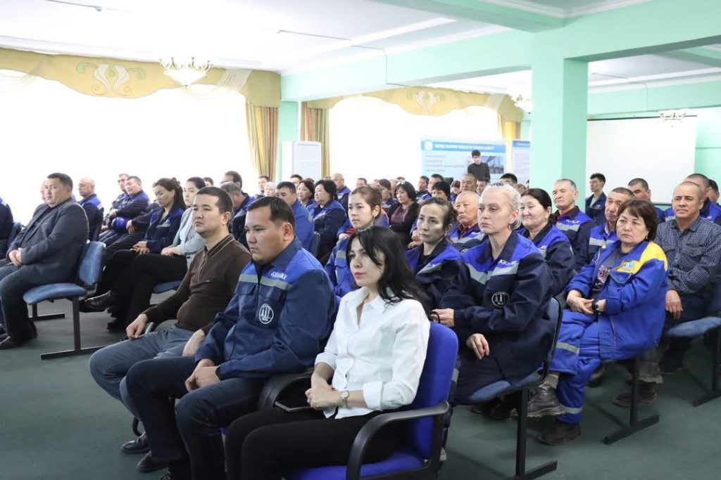 8ce9323d 37f7 43ff 8581 7ecfb4af3d58