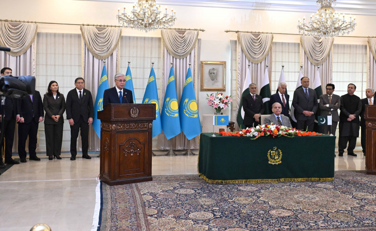 kz1 2778 2 mediumthumb