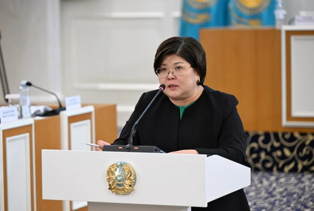 photo 5215474909360887836 y