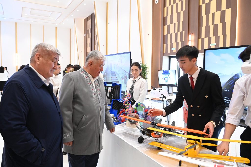 653942535 1235886932065882 9216666374516780161 n