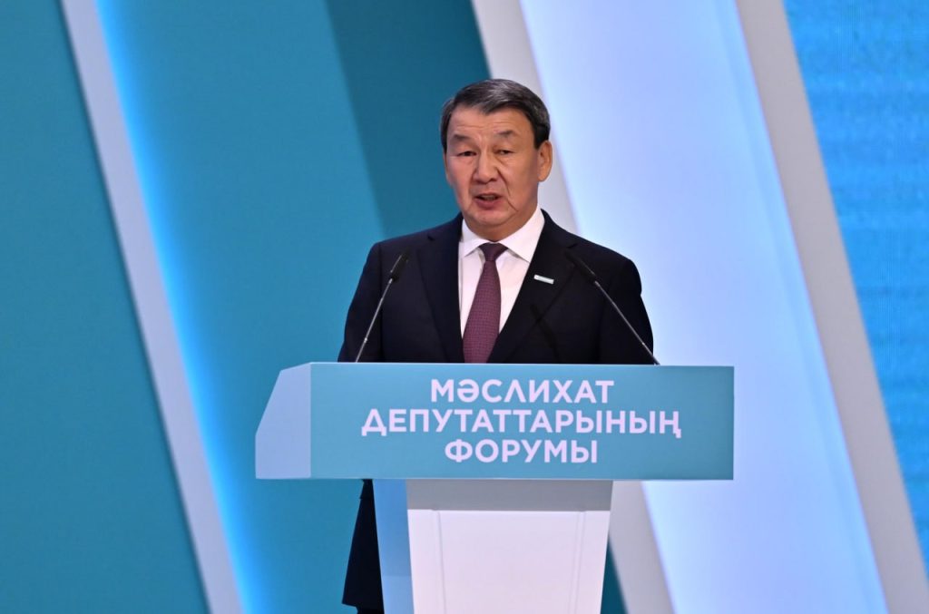 photo 5303083312962278895 y